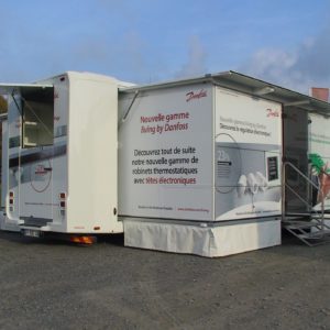 Vans Chardron véhicule événementiel avec extensions 30m²