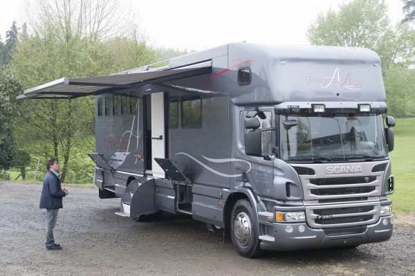 Vans Chardron Poids Lours Chevaux