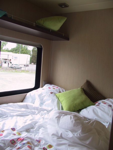 Vans Chardron camping cars haut de gamme avec remorque pour voiture