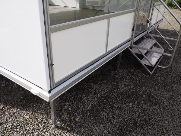Vans Chardron véhicule événementiel remorque extensible de 30m²
