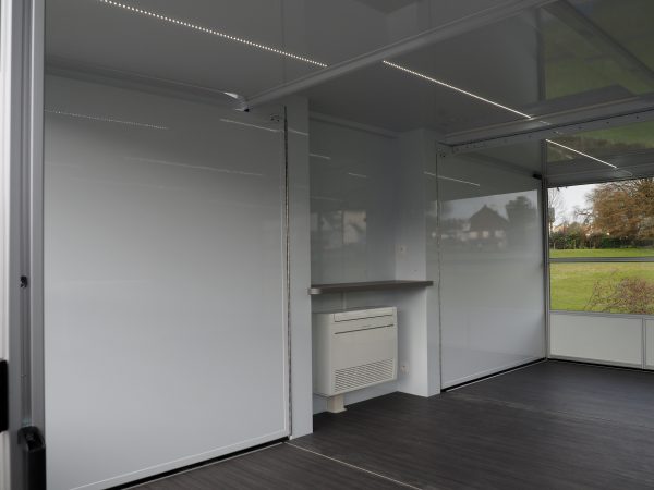 Vans Chardron véhicule événementiel remorque extensible de 30m²