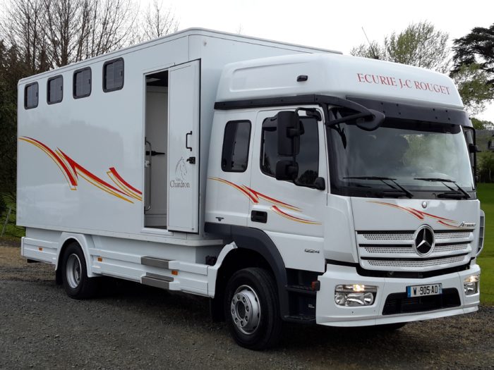 camion chevaux 4 places