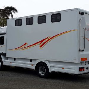 Vans Chardron 4 chevaux avec espace sellerie