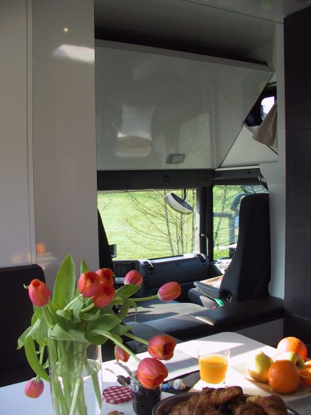 Vans Chardron 7 chevaux et appartement
